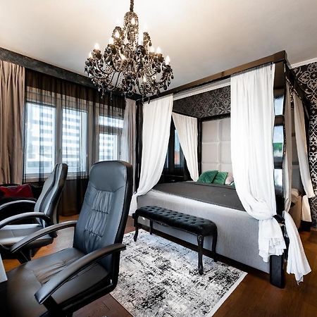 Premium Apt Kosice Center 3 Room 150M2 Hlavna Ulica Exterior foto